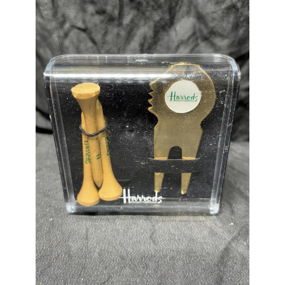 HARRODS KNIGHTSBRIDGE LONDON METAL GOLF SET